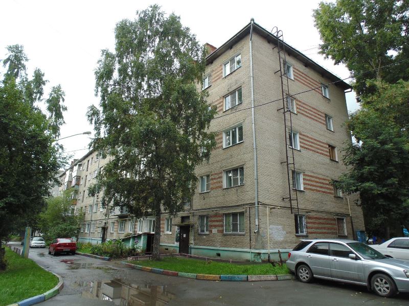 край. Алтайский, г. Барнаул, ул. Георгия Исакова, д. 146-фасад здания