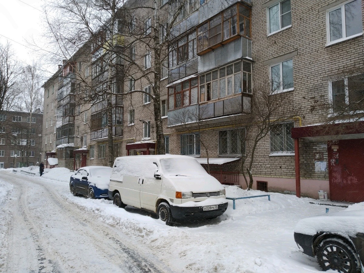 обл. Вологодская, г. Череповец, ул. Краснодонцев, д. 44а-фасад здания