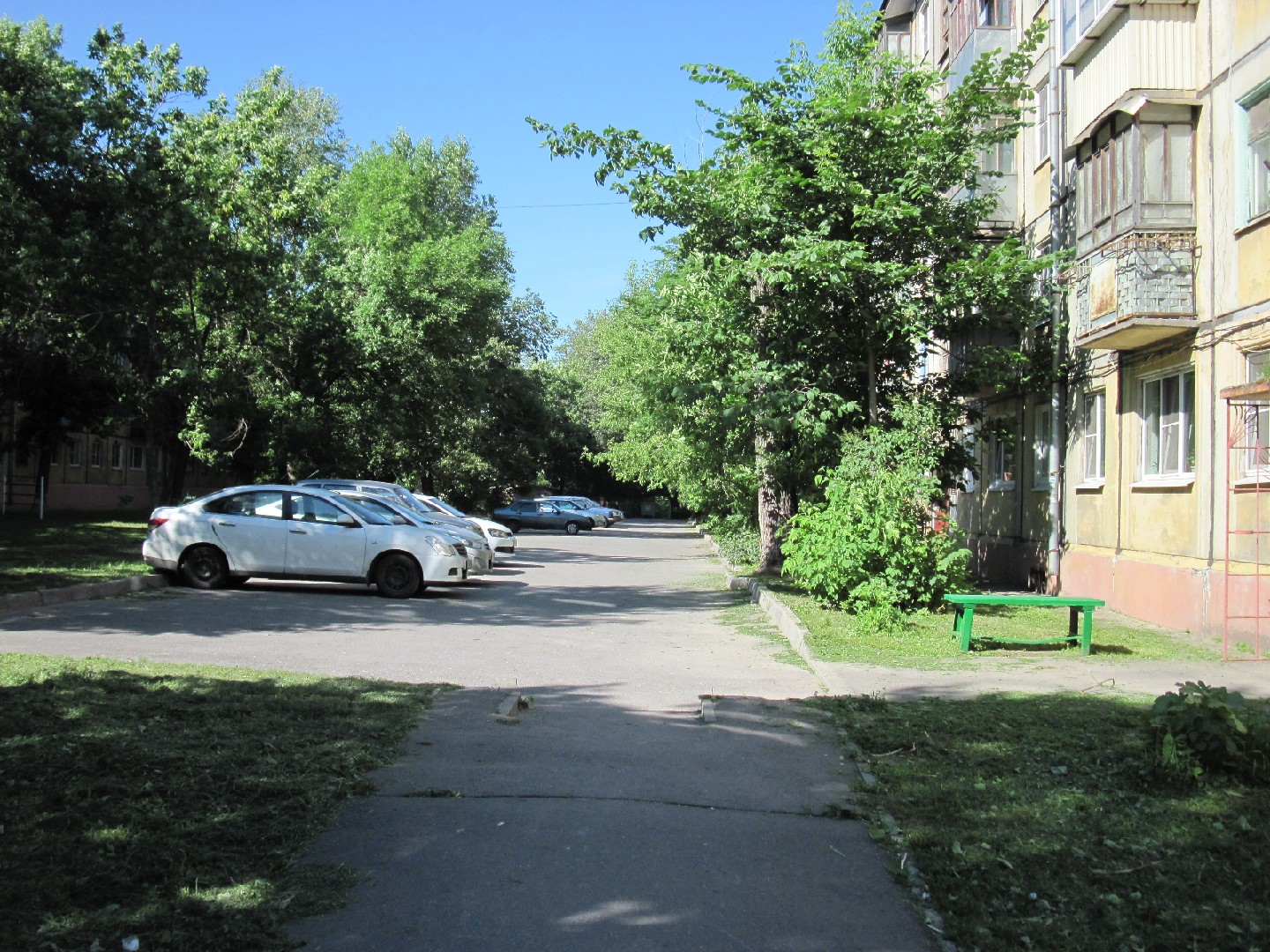 обл. Вологодская, г. Череповец, пр-кт. Московский, д. 58-придомовая территория