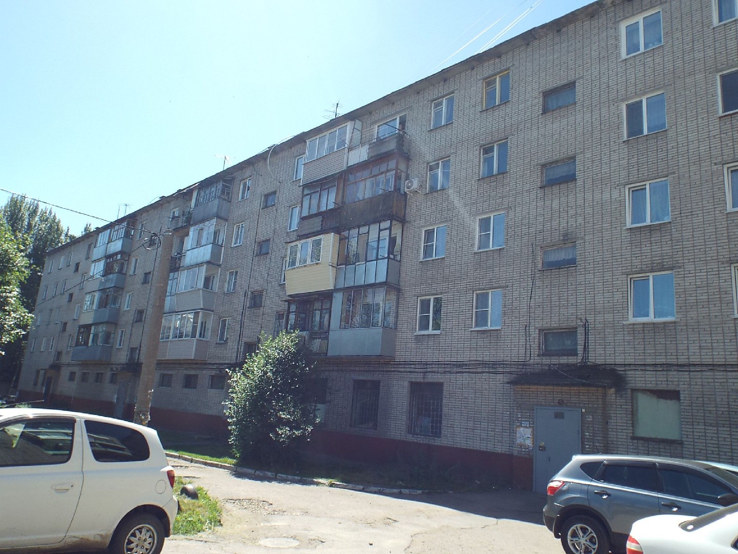 край. Алтайский, г. Барнаул, ул. Георгия Исакова, д. 168-фасад здания