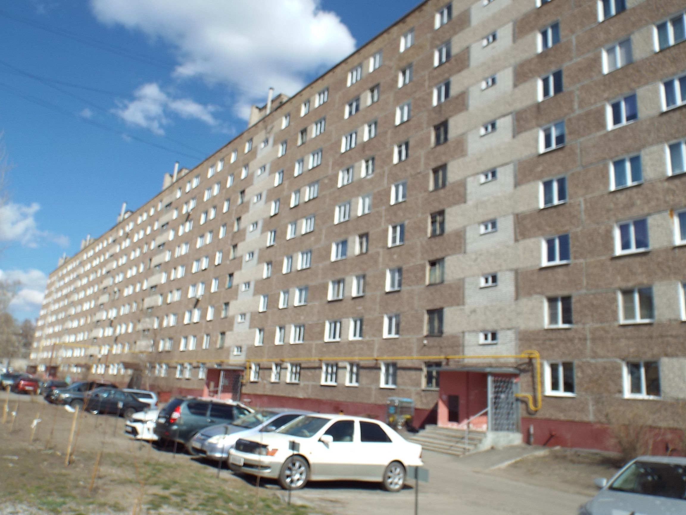 край. Алтайский, г. Барнаул, ул. Георгия Исакова, д. 232-фасад здания