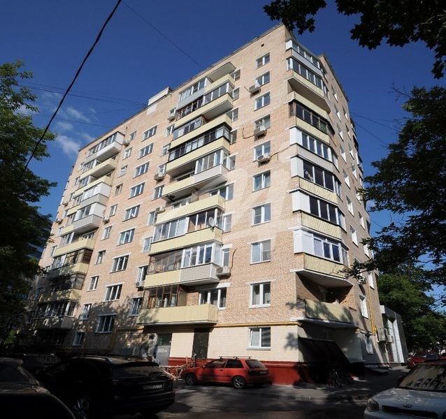 г. Москва, пр-кт. 60-летия Октября, д. 12-фасад здания