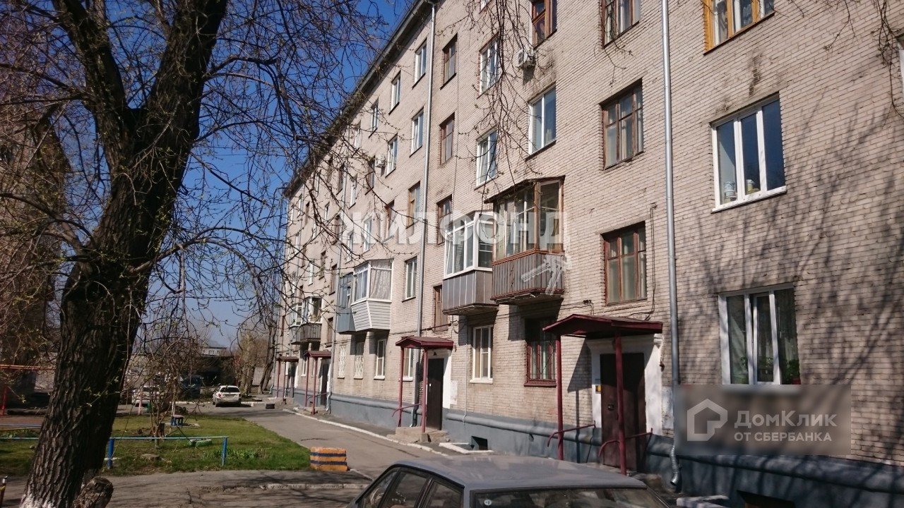 край. Алтайский, г. Барнаул, ул. Глушкова, д. 54-фасад здания