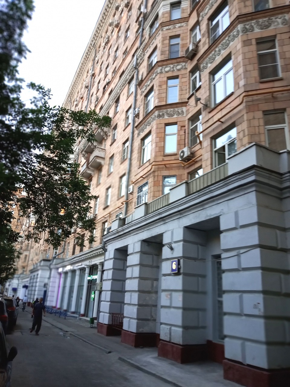 г. Москва, ул. Автозаводская, д. 6-фасад здания