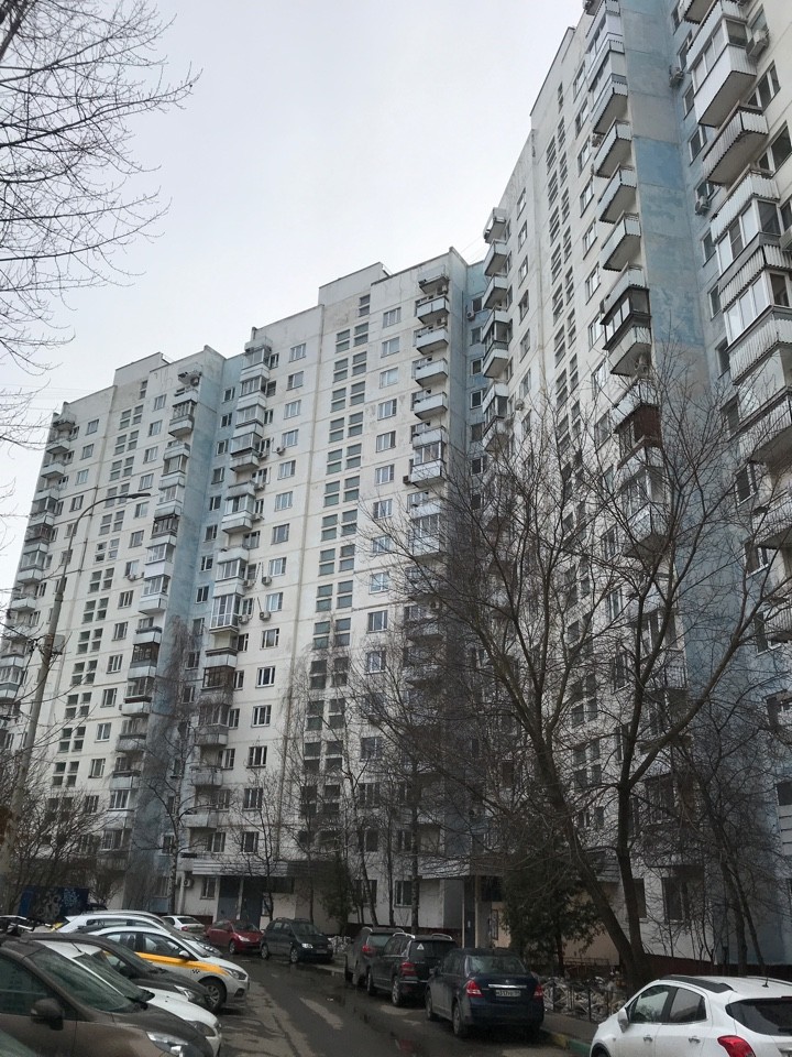 г. Москва, ул. Академика Анохина, д. 30, к. 3-фасад здания