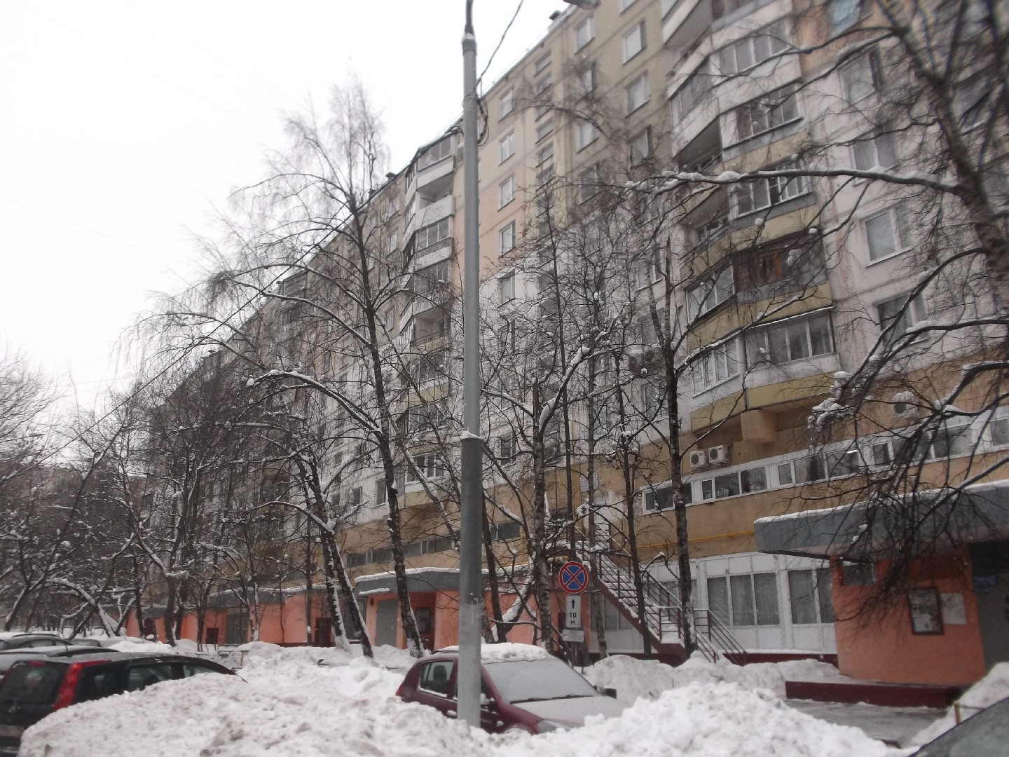 г. Москва, ул. Академика Волгина, д. 25, к. 1-фасад здания