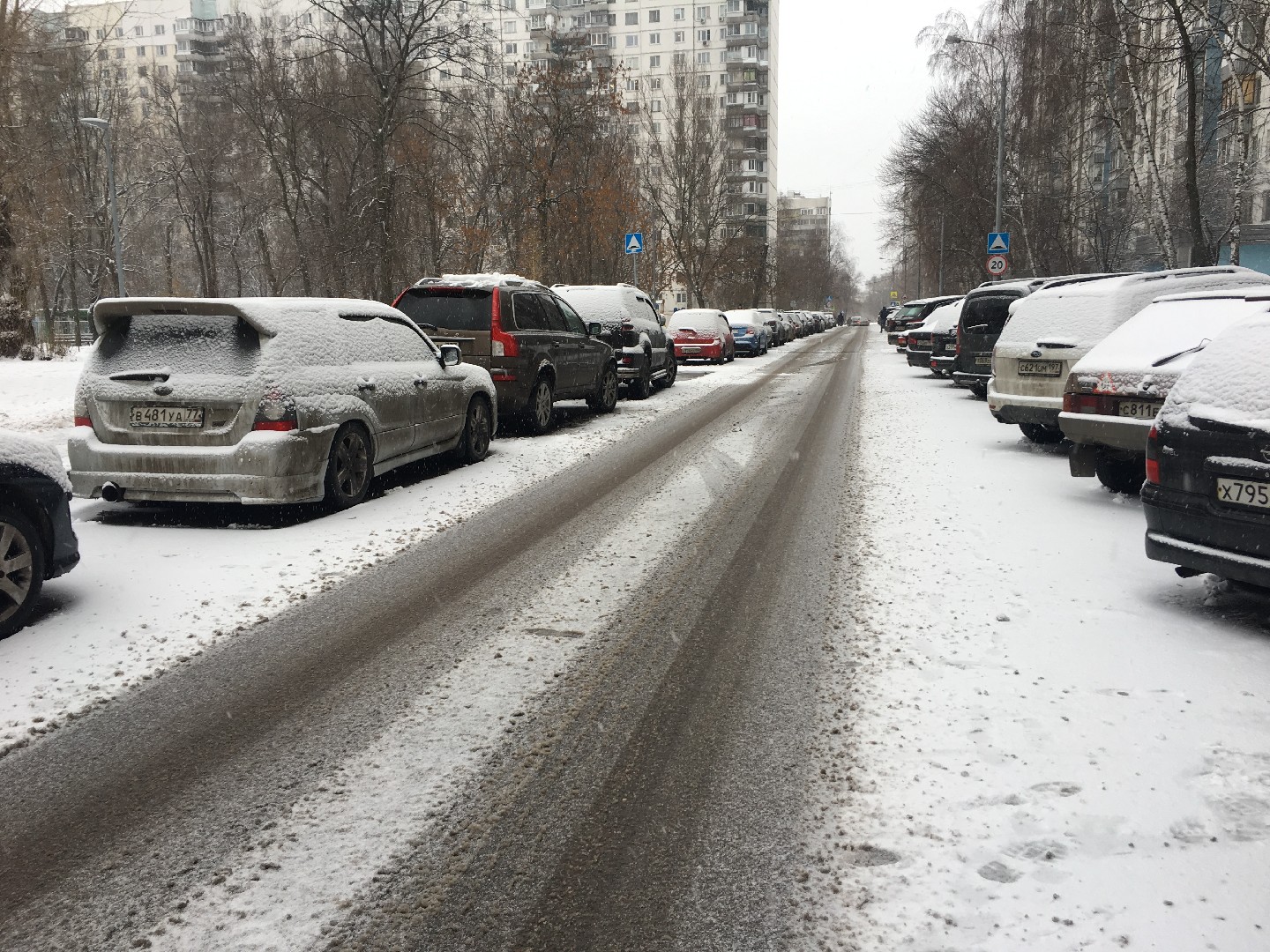 г. Москва, ш. Алтуфьевское, д. 95Б-придомовая территория