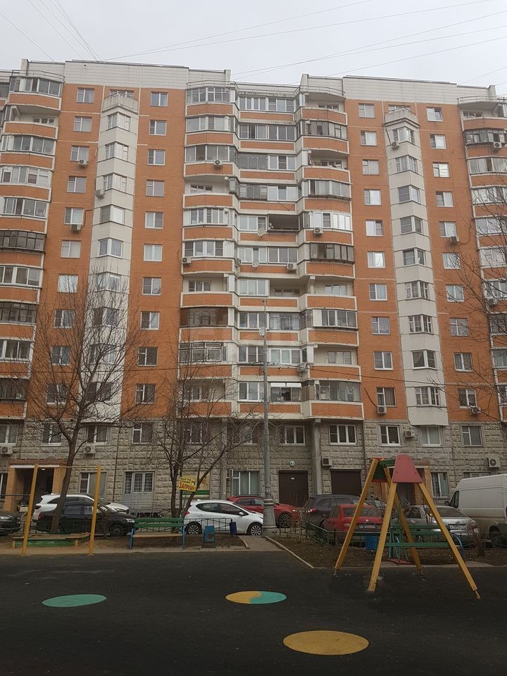 г. Москва, ул. Ангарская, д. 28, к. 2-фасад здания