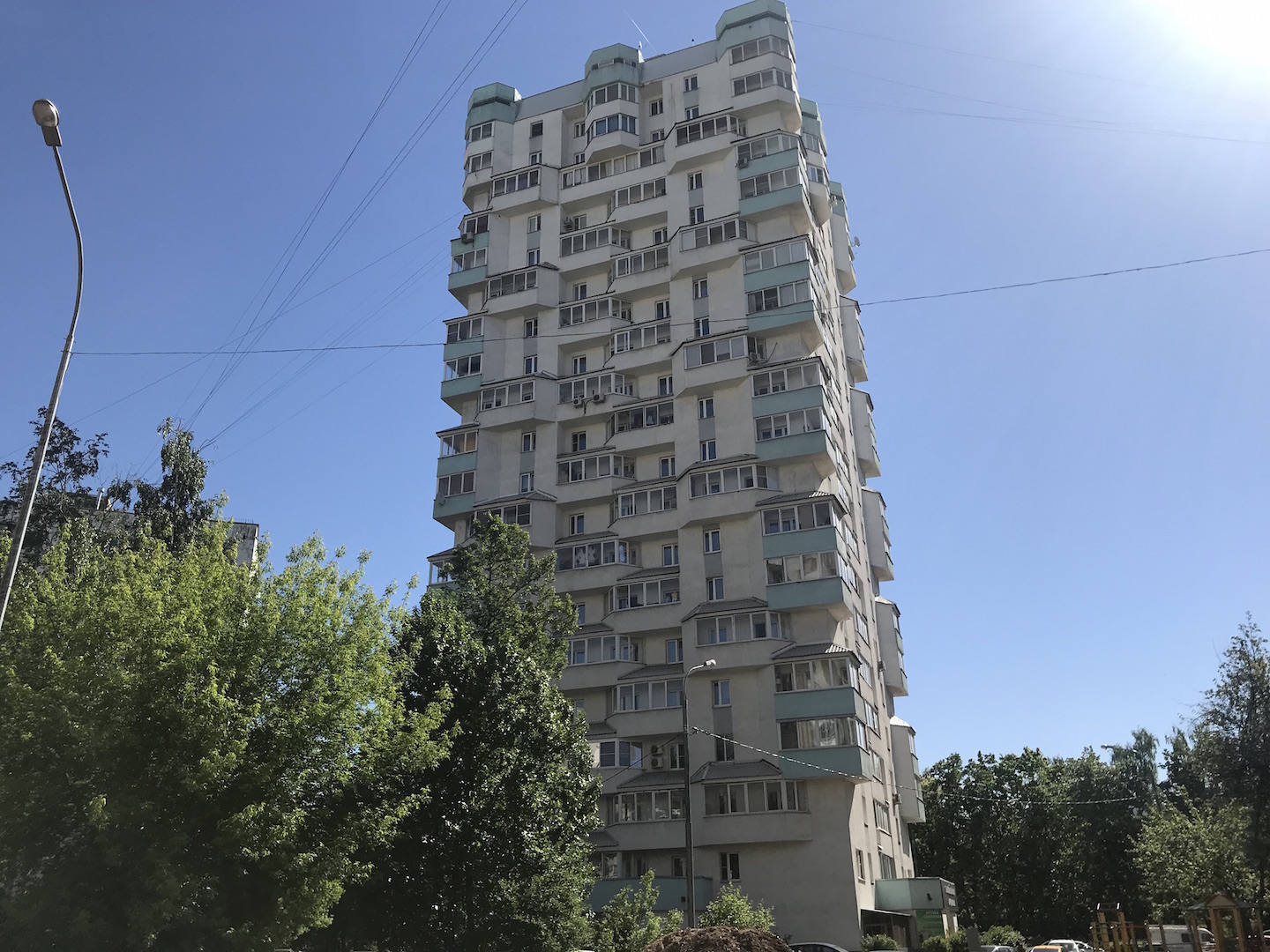 г. Москва, ул. Ангарская, д. 53, к. 1-фасад здания