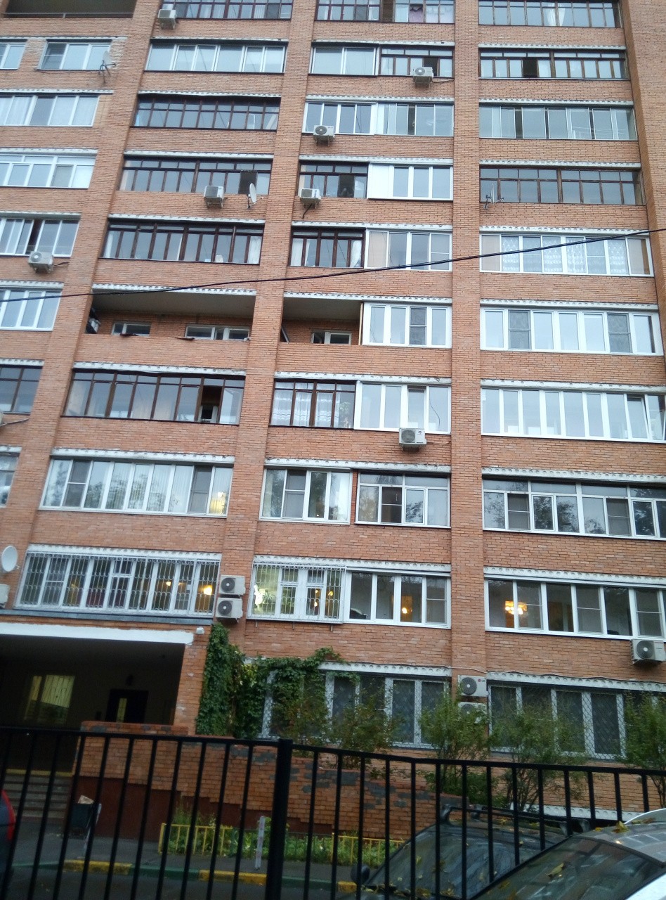 г. Москва, ул. Артюхиной, д. 25, к. 2-фасад здания