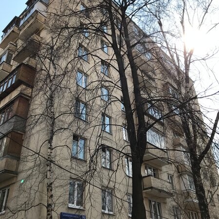 г. Москва, ул. Архитектора Власова, д. 19, к. 2-фасад здания