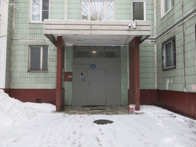 г. Москва, пр-кт. Балаклавский, д. 56, к. 1-вход снаружи