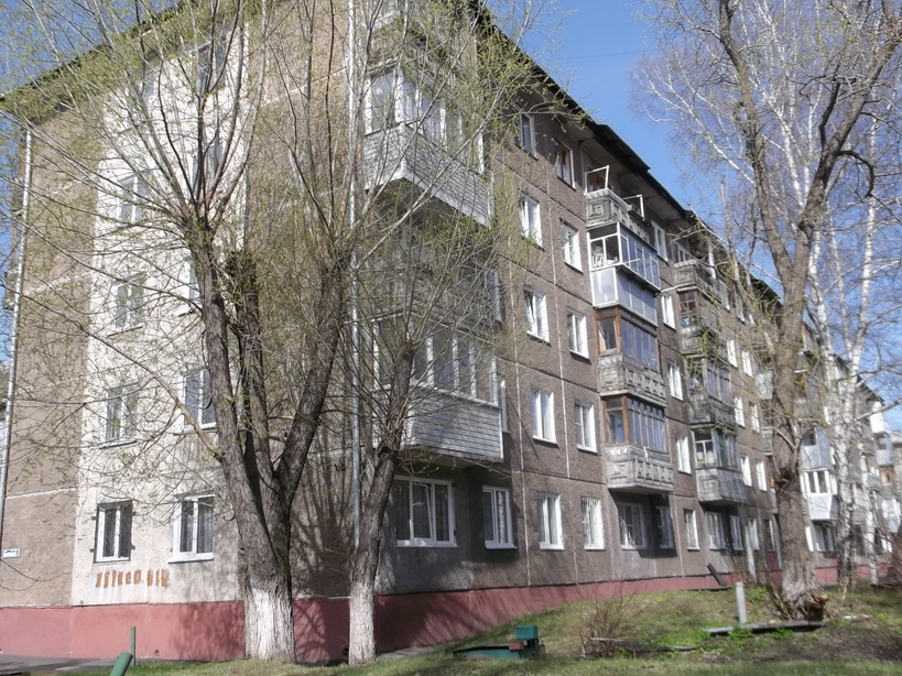 край. Алтайский, г. Барнаул, ул. Горно-Алтайская, д. 8-фасад здания