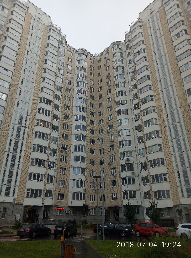 г. Москва, ул. Бориса Пастернака (п Внуковское), д. 3-фасад здания