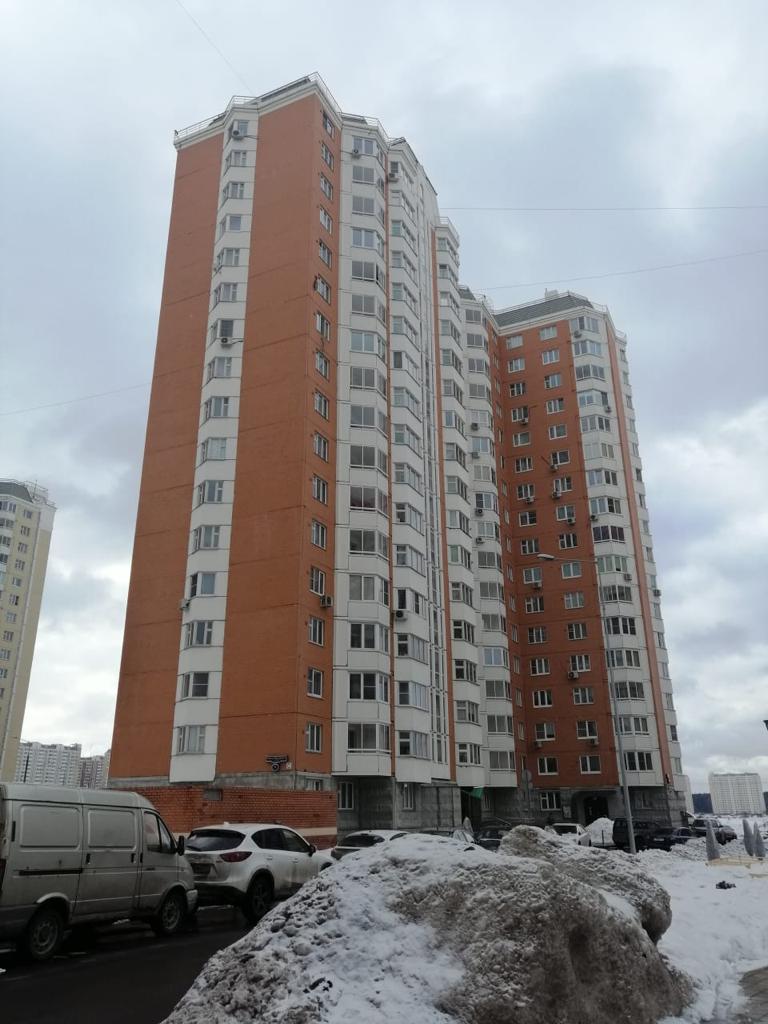 г. Москва, ул. Бориса Пастернака (п Внуковское), д. 9-фасад здания