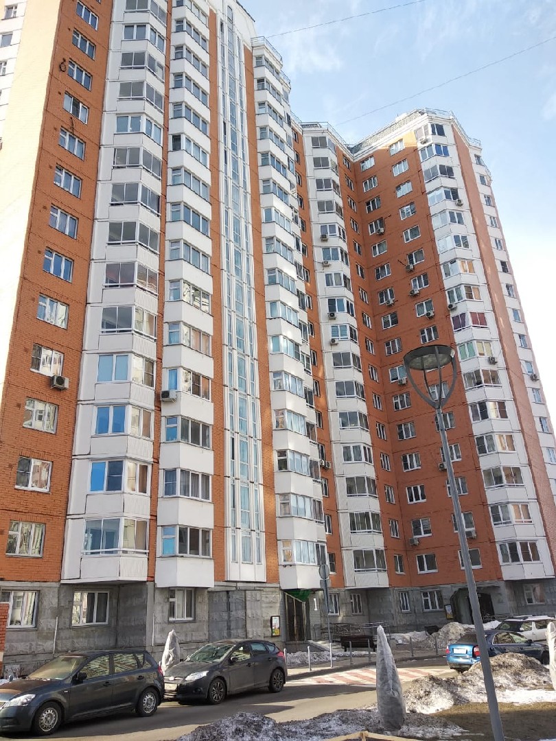 г. Москва, ул. Бориса Пастернака (п Внуковское), д. 9-фасад здания