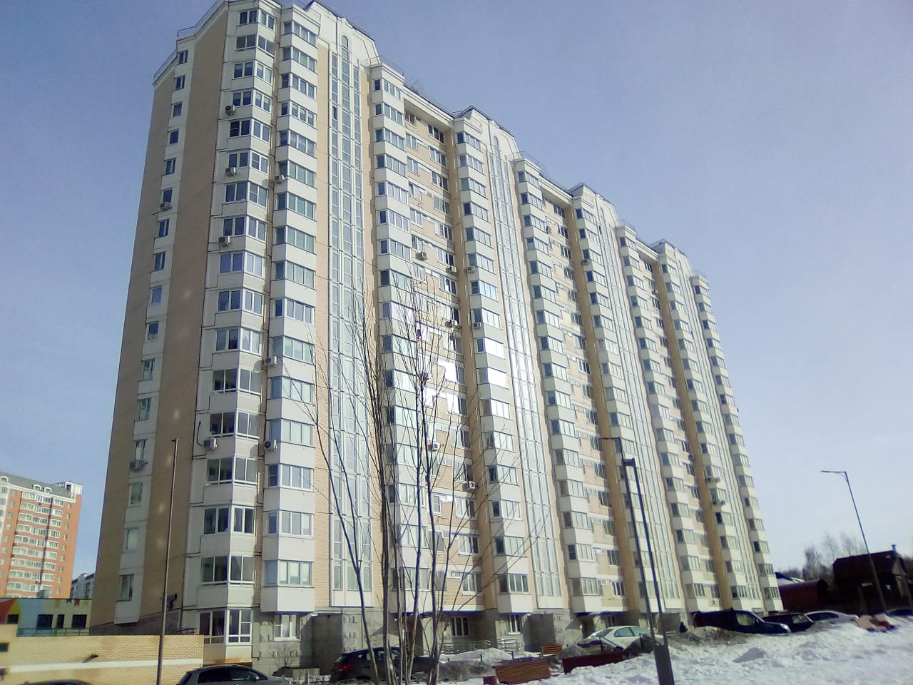 г. Москва, ул. Бориса Пастернака (п Внуковское), д. 27, к. 2-фасад здания