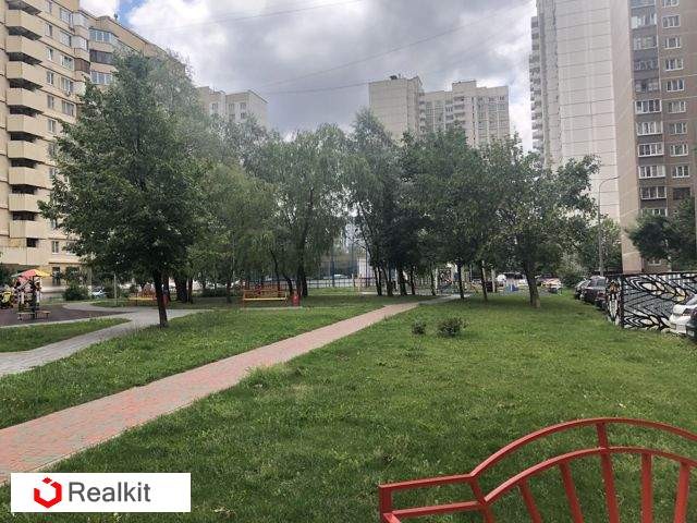 г. Москва, ул. Борисовские Пруды, д. 16, к. 3-придомовая территория