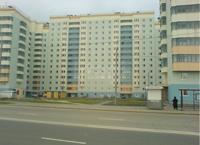 г. Москва, ул. Брусилова, д. 21-фасад здания