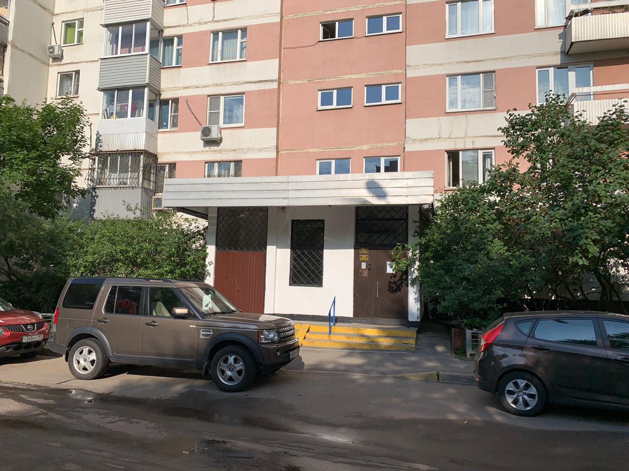 г. Москва, ул. Василия Петушкова, д. 7-фасад здания