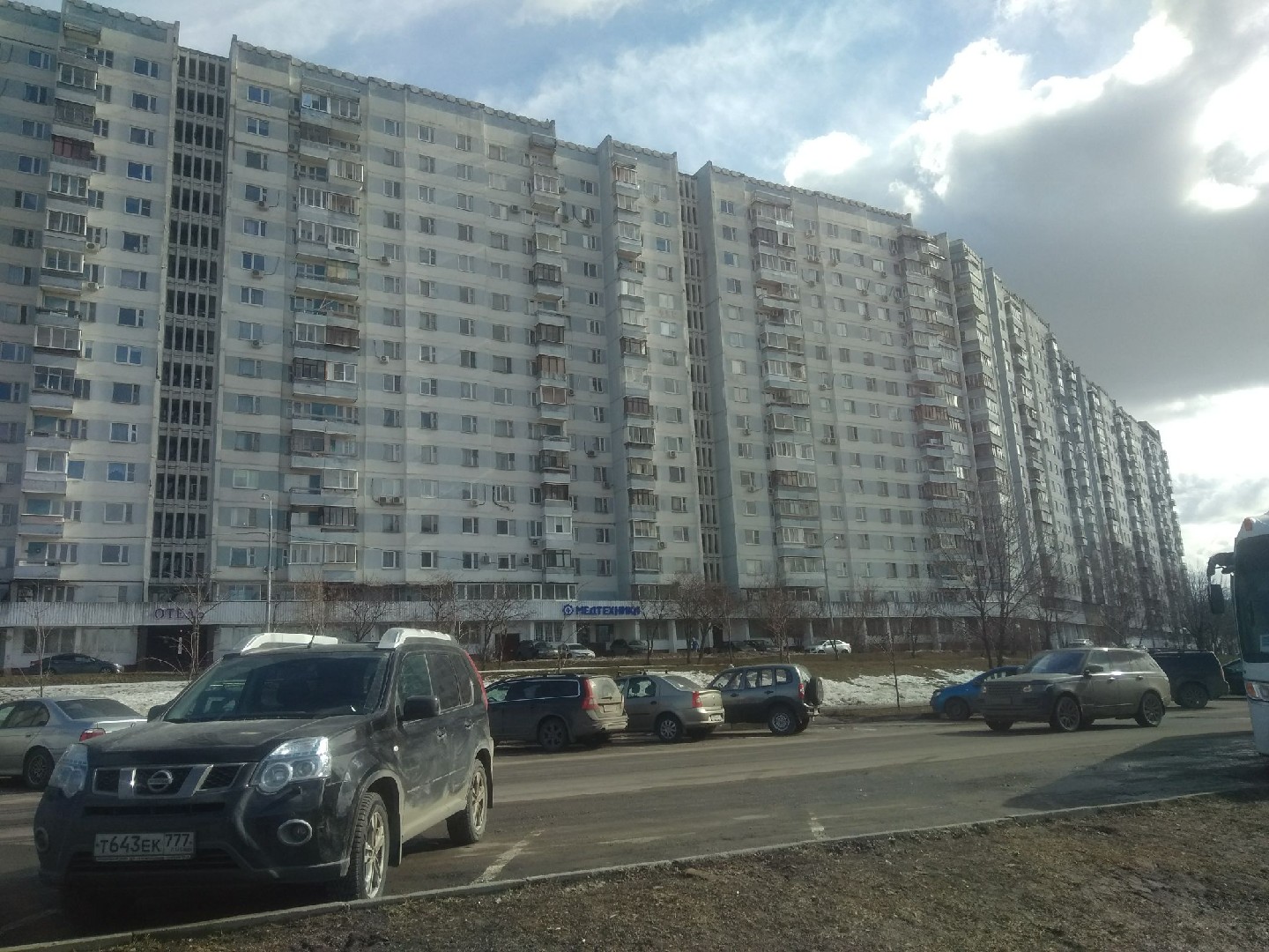 г. Москва, пр-кт. Вернадского, д. 127-фасад здания