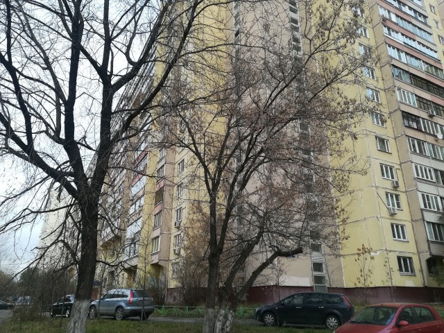 г. Москва, б-р. Волжский, д. 13-фасад здания