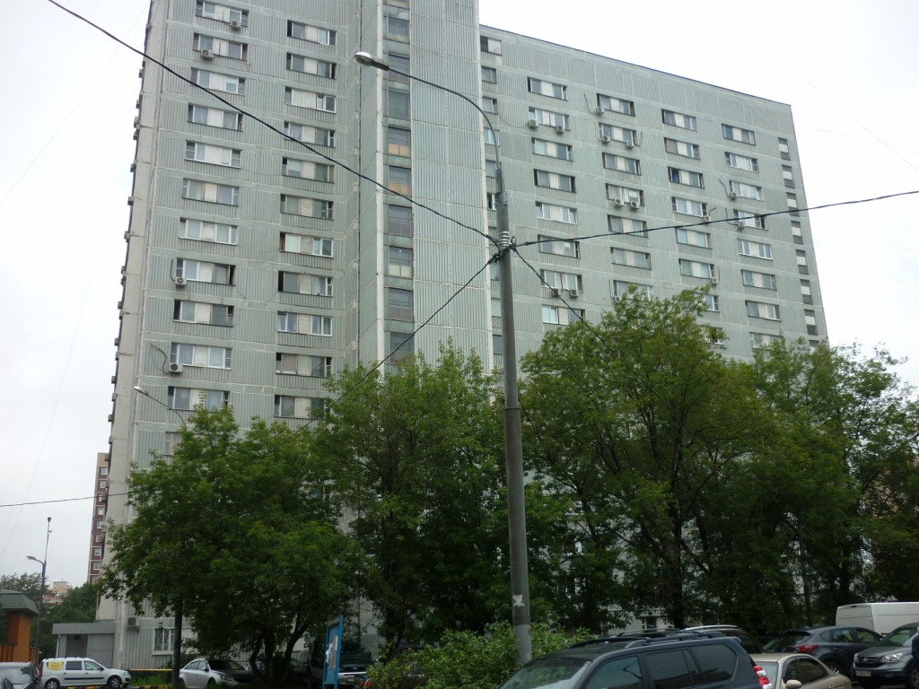 г. Москва, б-р. Волжский, д. 13, к. 1-фасад здания