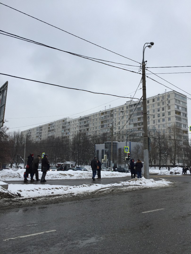 г. Москва, ул. Генерала Белова, д. 33/19-фасад здания