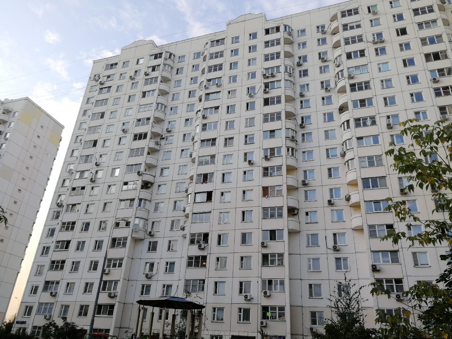 г. Москва, ул. Гурьянова, д. 2, к. 2-фасад здания