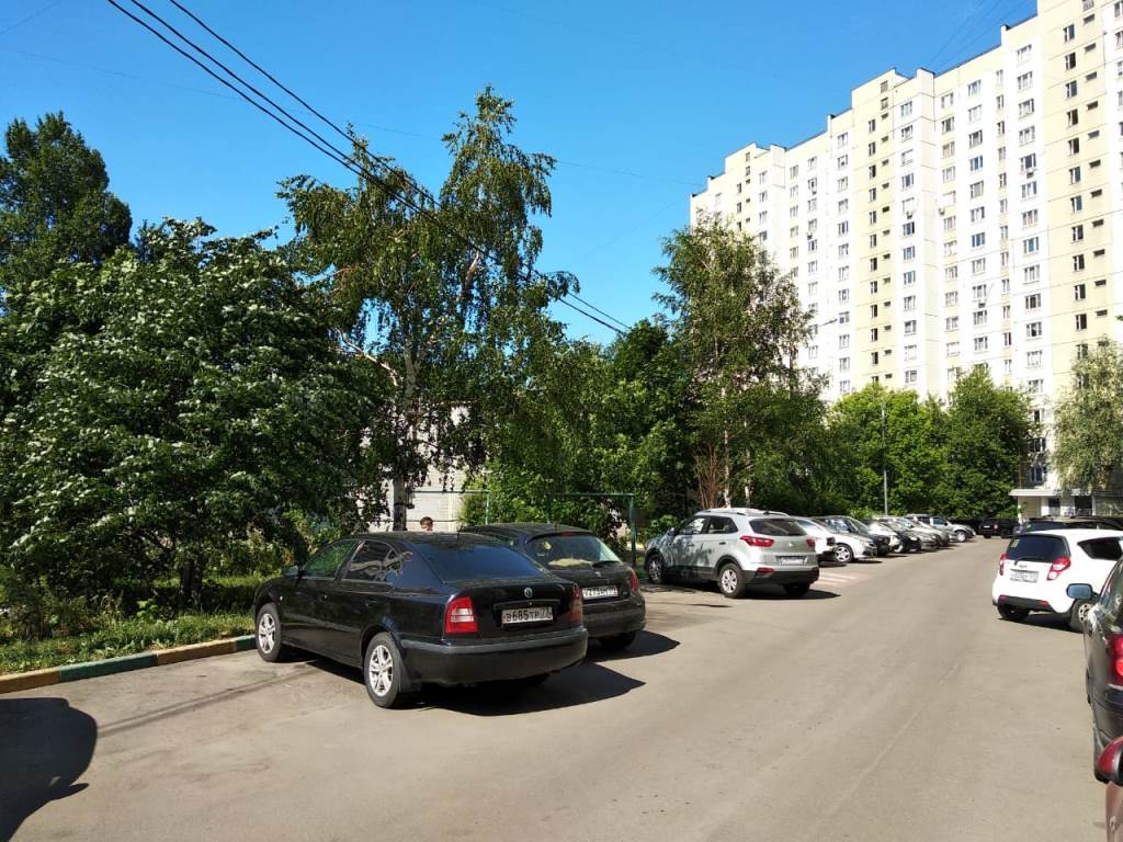 г. Москва, ул. Гурьянова, д. 57, к. 2-придомовая территория