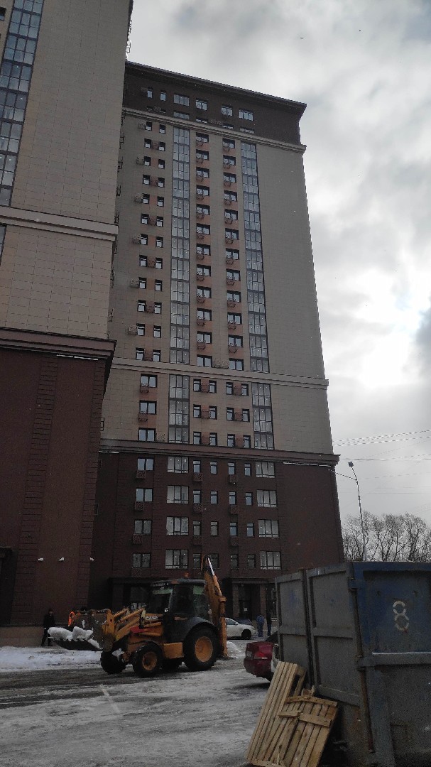 г. Москва, ул. Дегунинская, д. 10, к. 1-фасад здания