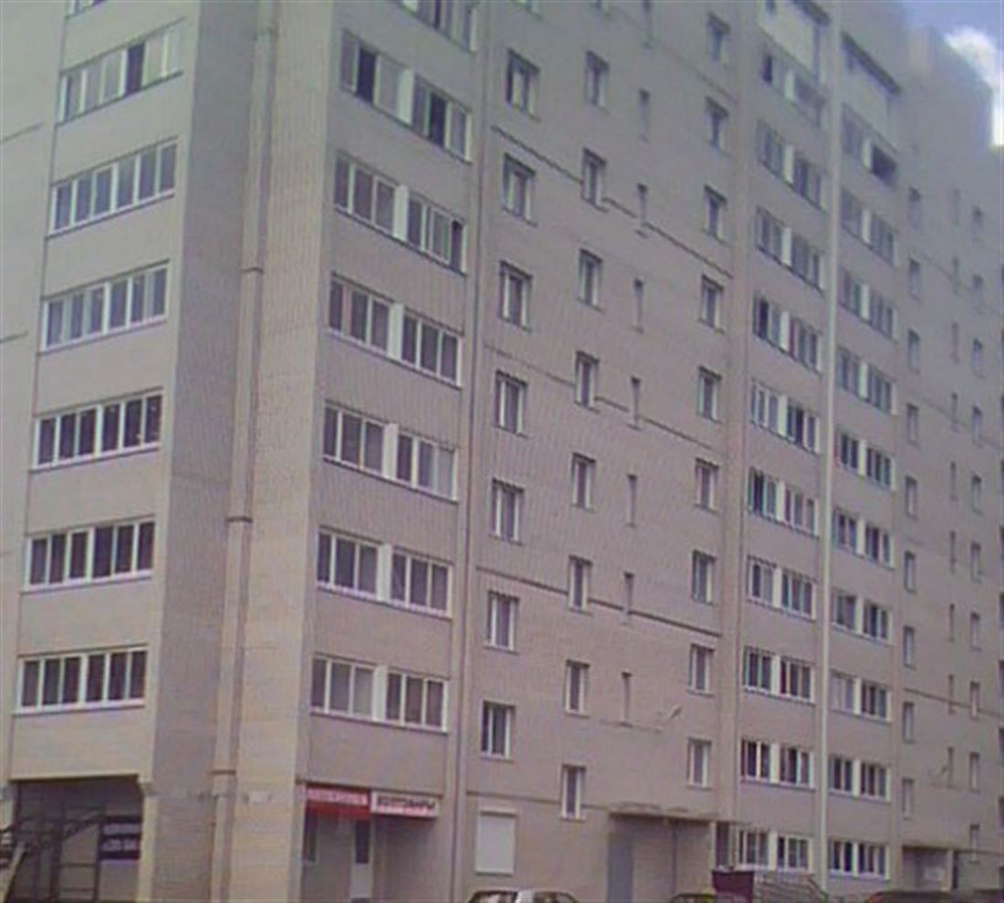 край. Алтайский, г. Барнаул, ул. Гущина, д. 161А-фасад здания