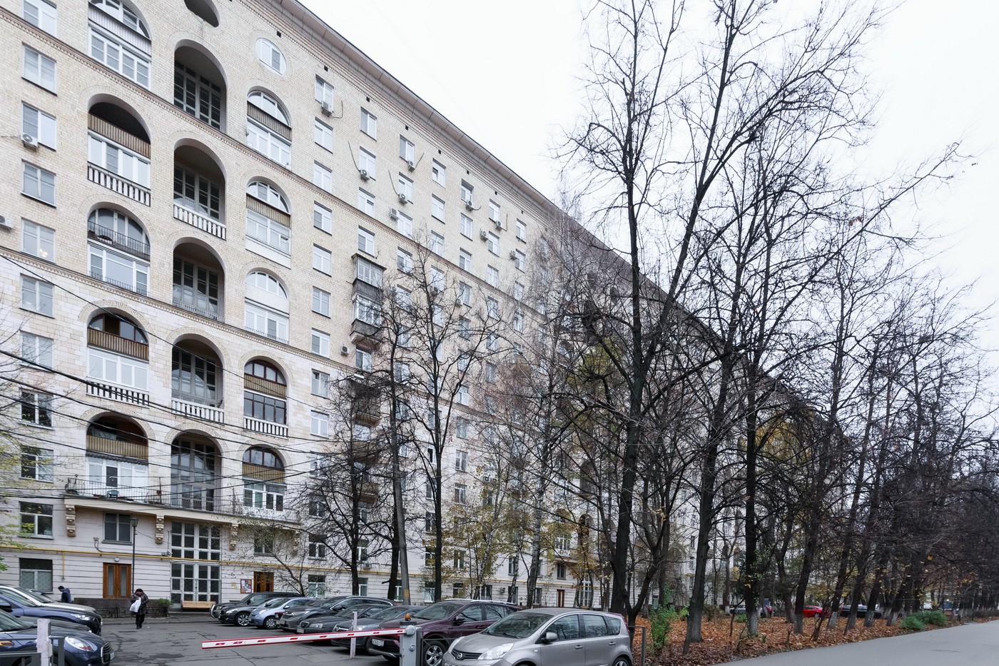 г. Москва, ул. Дмитрия Ульянова, д. 4, к. 2-фасад здания