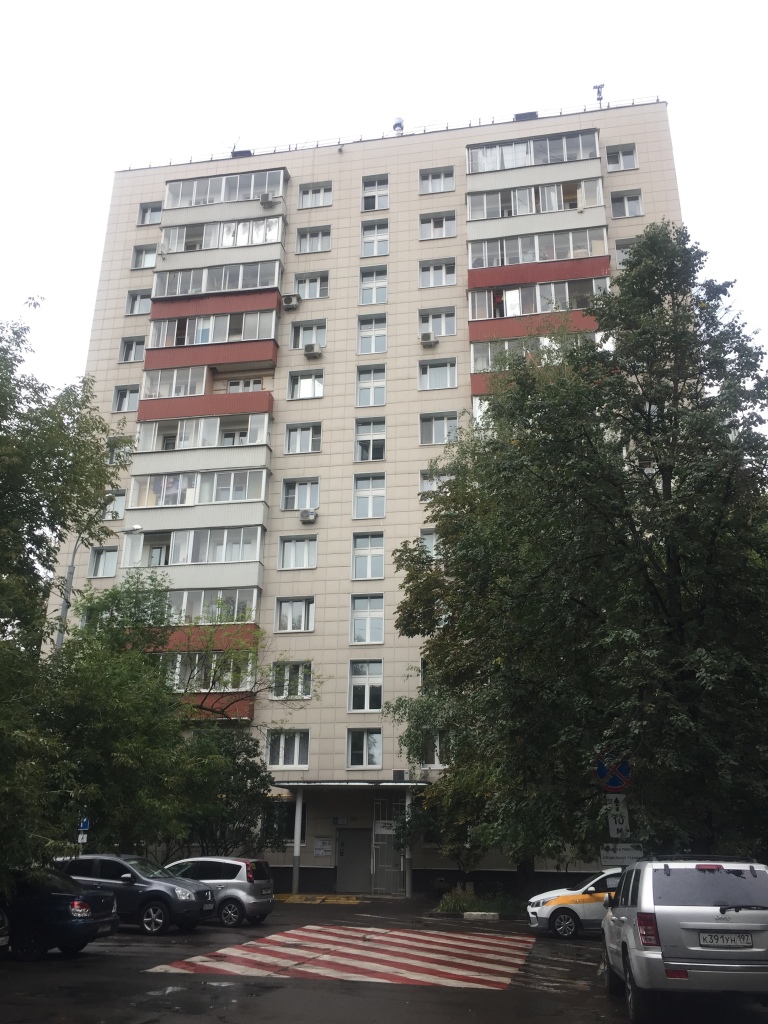 г. Москва, ул. Дмитрия Ульянова, д. 43, к. 2-фасад здания