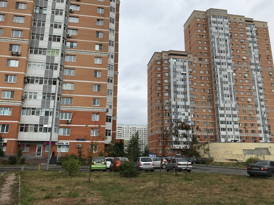 г. Москва, ш. Дмитровское, д. 165Е, к. 6-придомовая территория