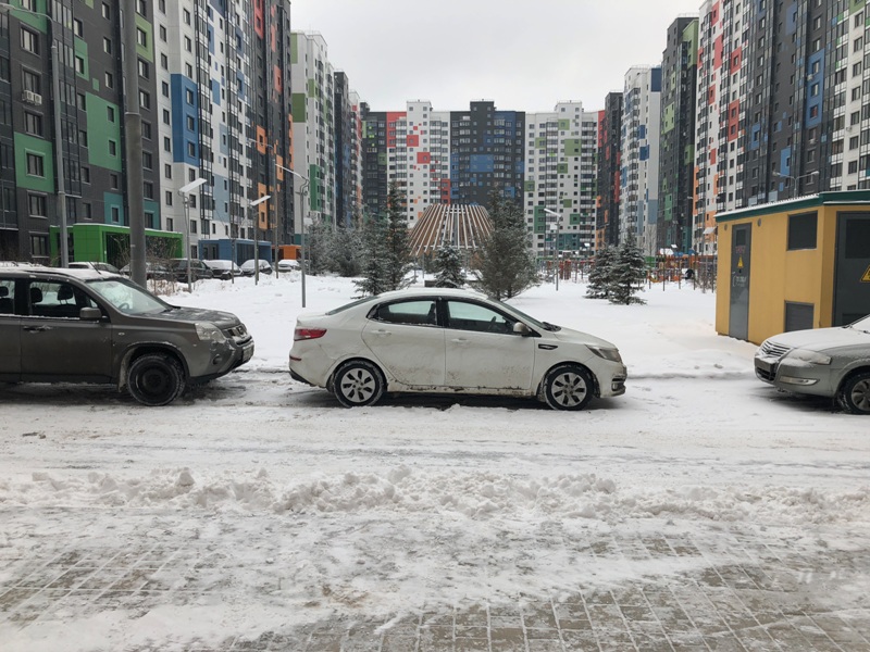 г. Москва, ш. Дмитровское, д. 169, к. 8-придомовая территория