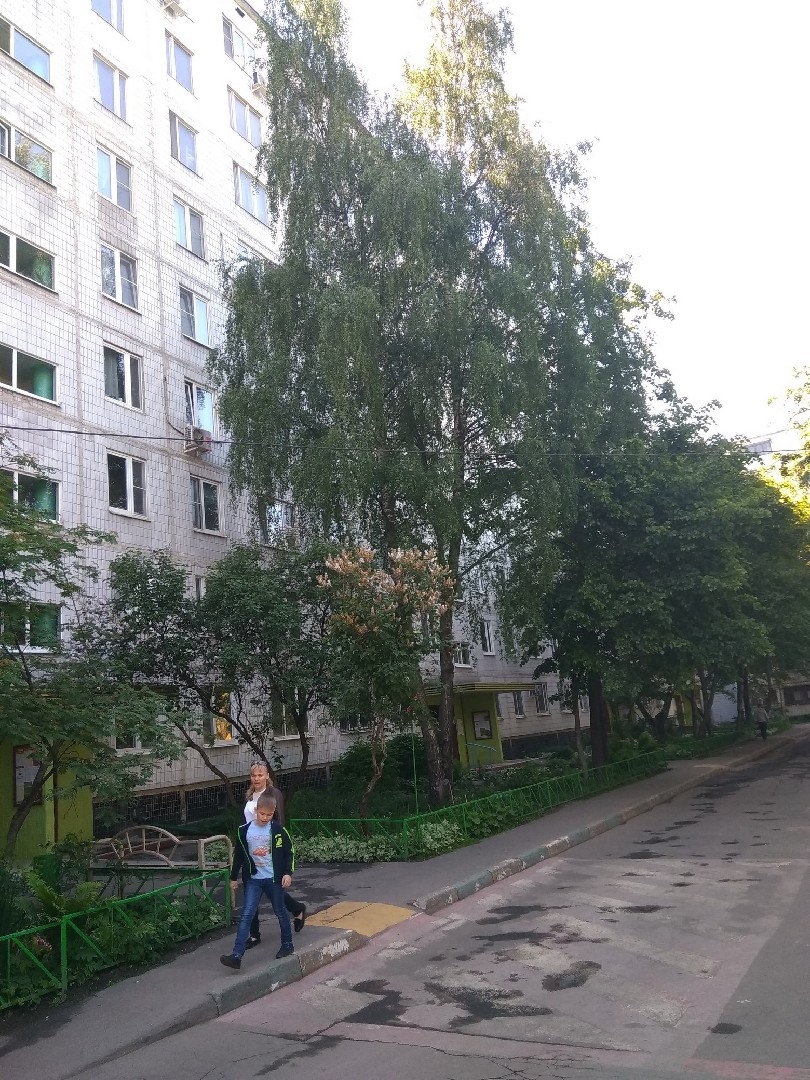 г. Москва, ул. Днепропетровская, д. 35, к. 2-фасад здания