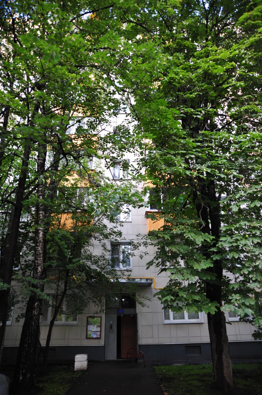 г. Москва, ул. Ельнинская, д. 22, к. 1-фасад здания
