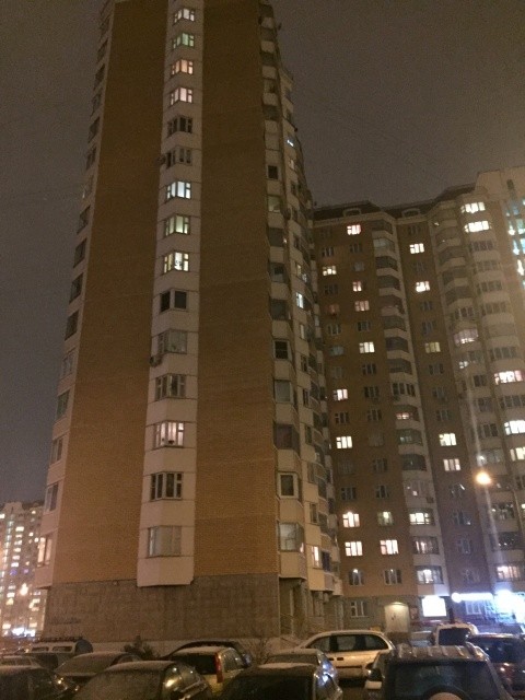 г. Москва, пр-кт. Защитников Москвы, д. 11-фасад здания