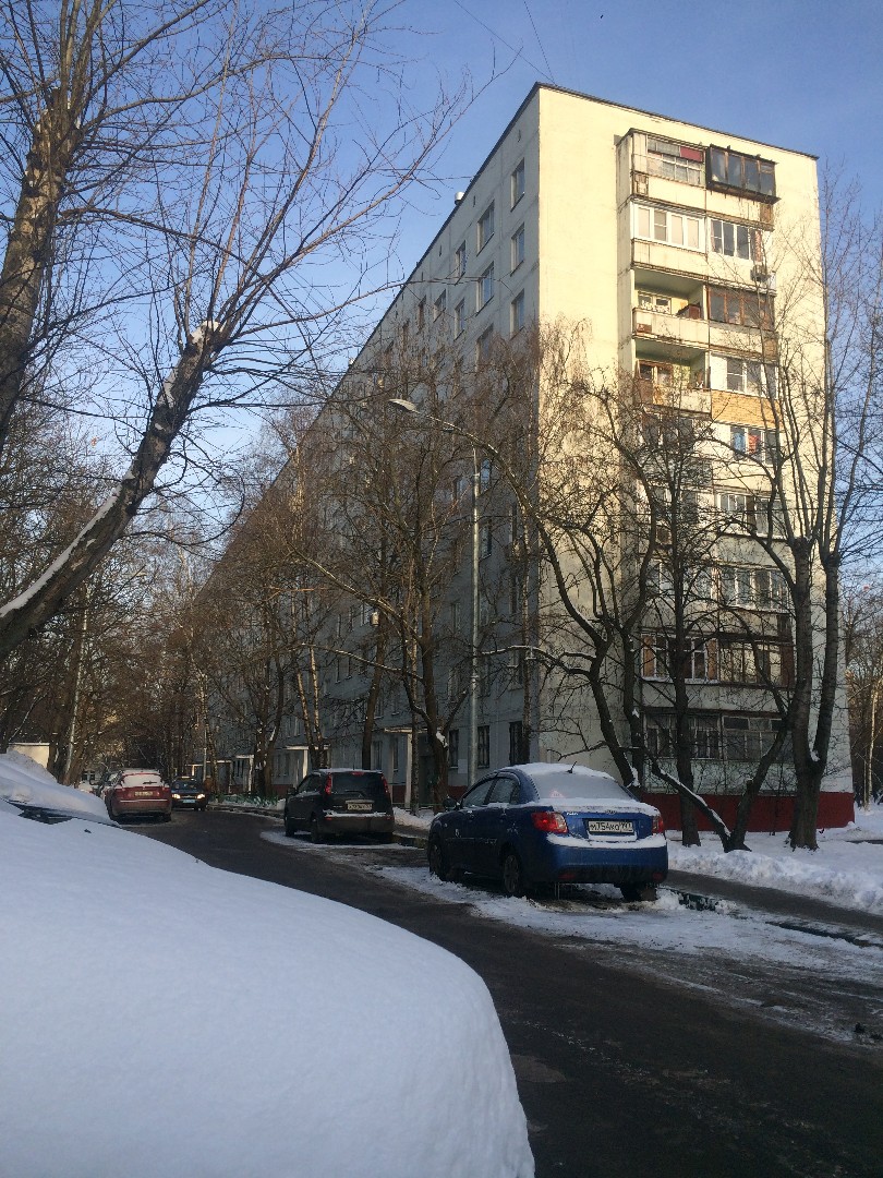 г. Москва, ул. Зеленодольская, д. 12-фасад здания