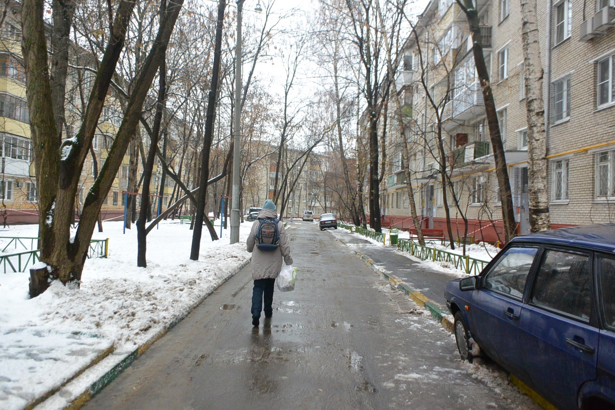 г. Москва, ул. Знаменская, д. 37-придомовая территория