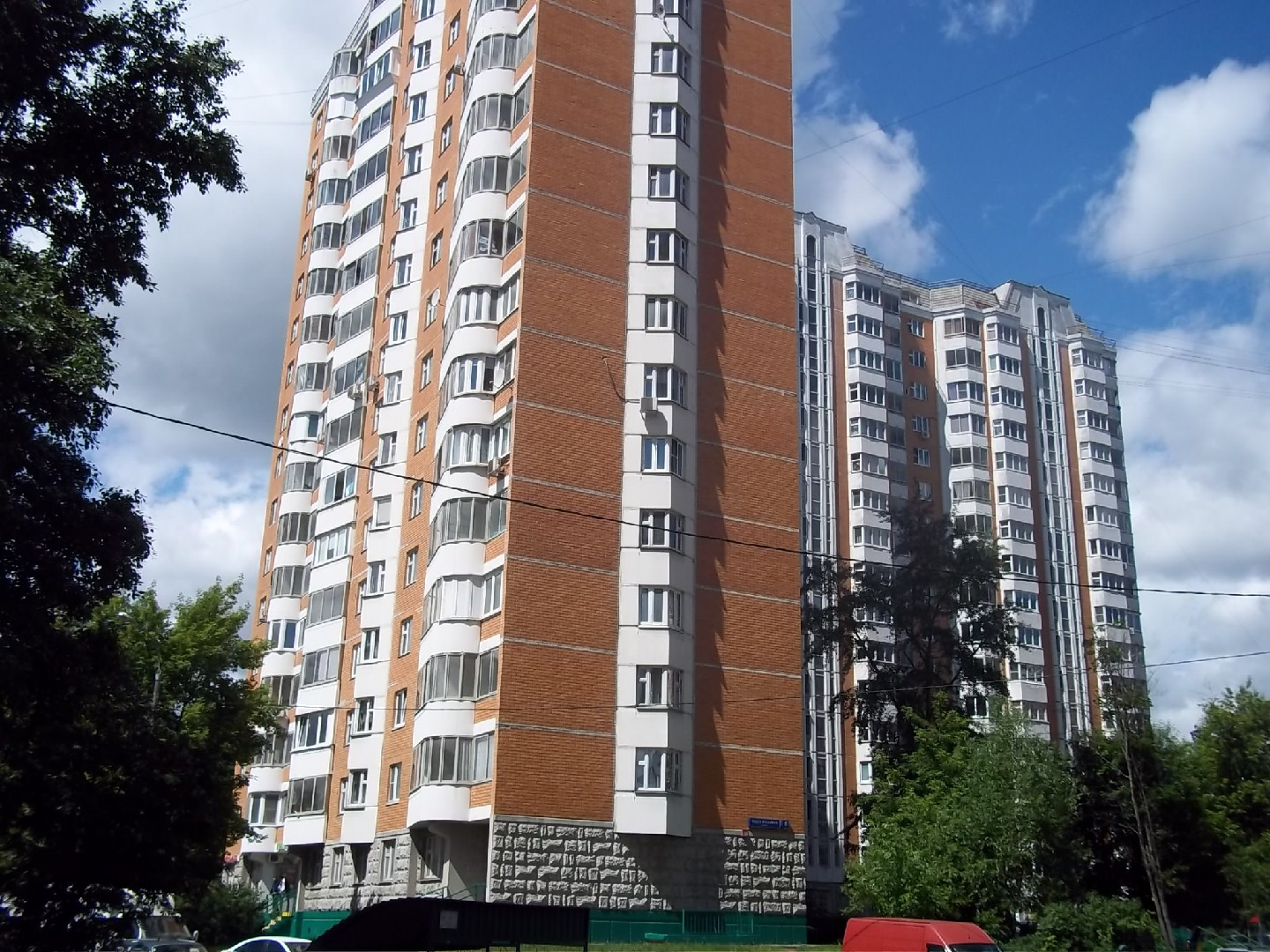 г. Москва, ул. Ивана Сусанина, д. 6, к. 1-фасад здания