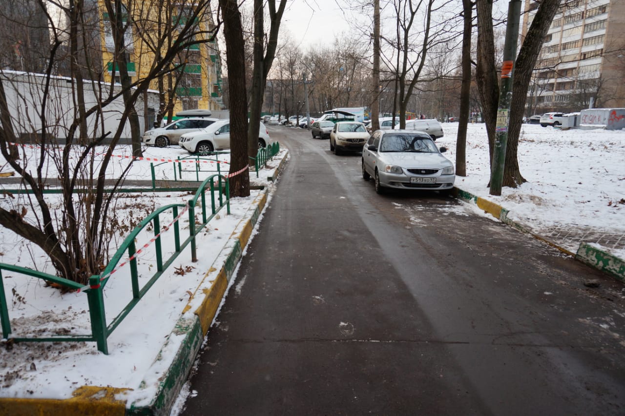 г. Москва, ул. Ивановская, д. 14, к. 1-придомовая территория