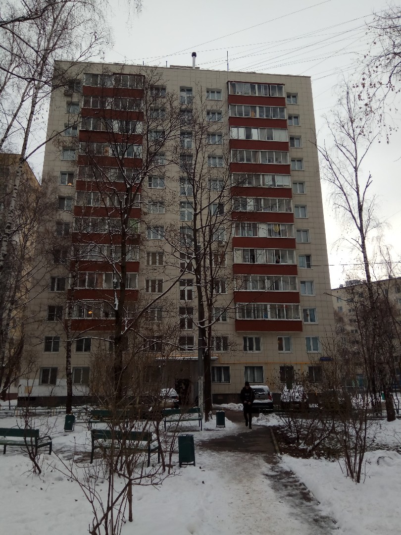 г. Москва, ул. Изумрудная, д. 46, к. 2-фасад здания