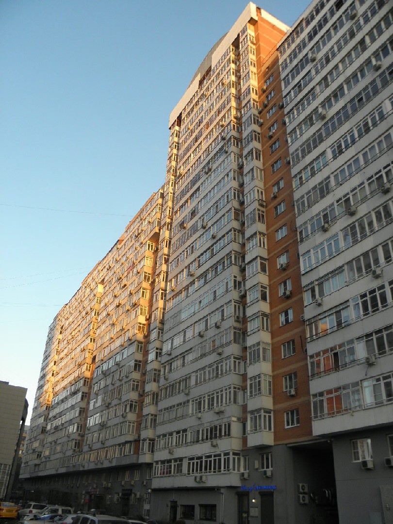 г. Москва, ул. Истринская, д. 8, к. 3-фасад здания