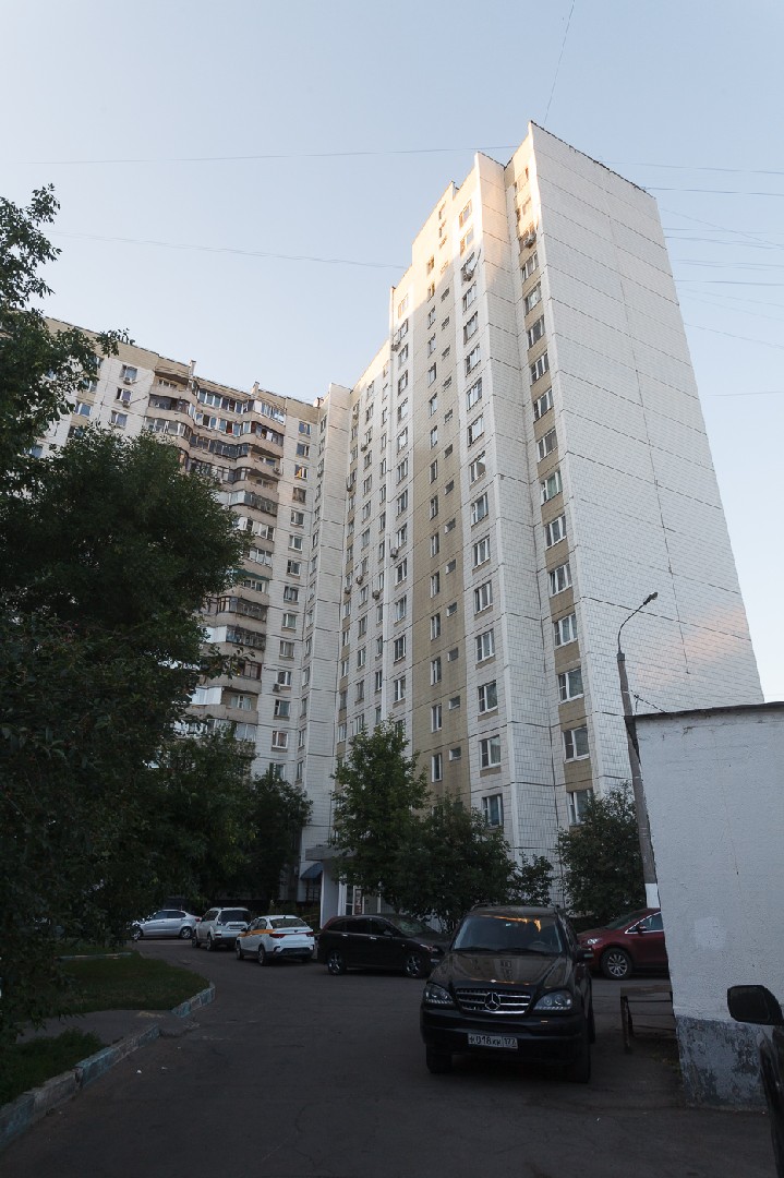 г. Москва, ул. Кантемировская, д. 53, к. 1-фасад здания