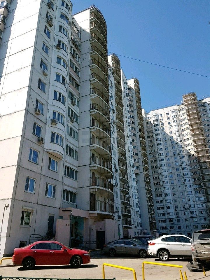 г. Москва, ул. Каховка, д. 18, к. 1-фасад здания