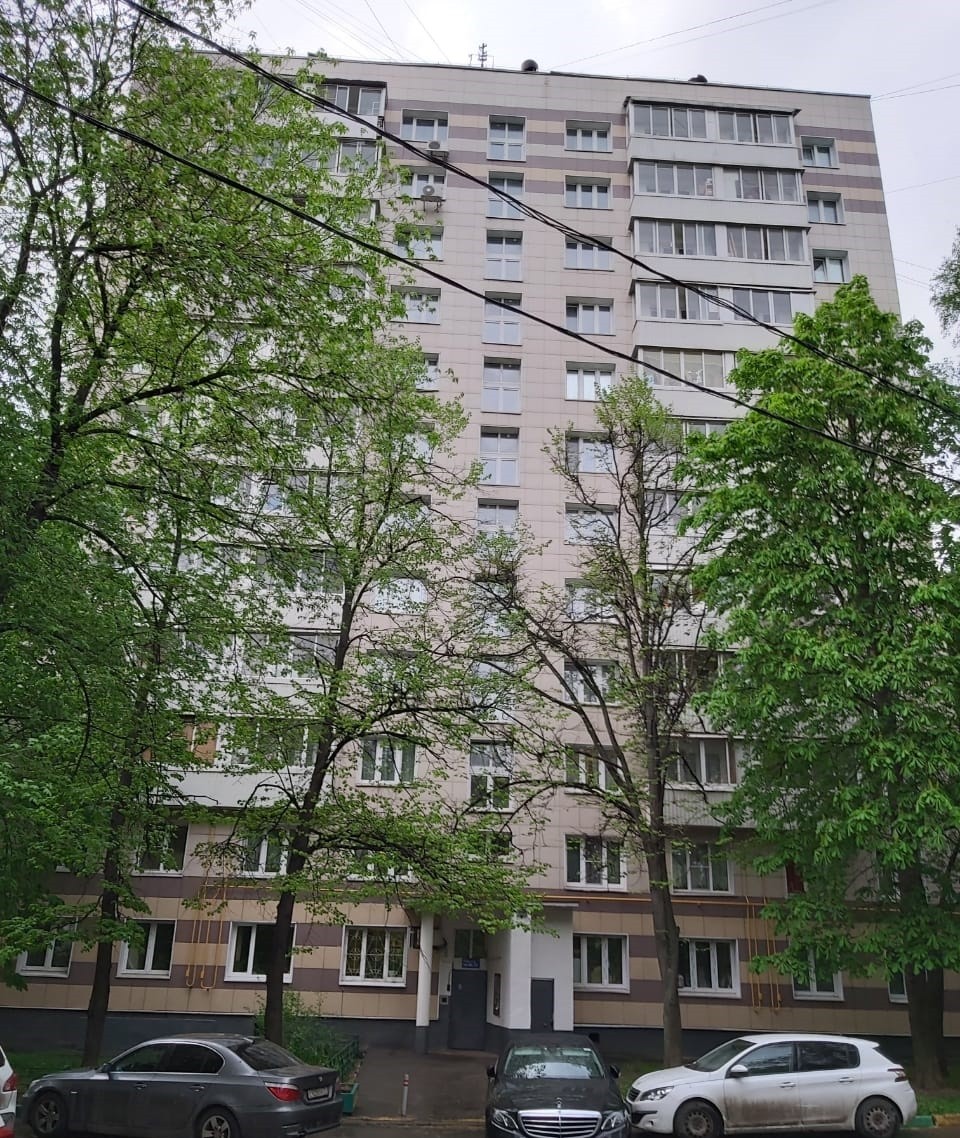 г. Москва, ул. Каховка, д. 35, к. 2-фасад здания