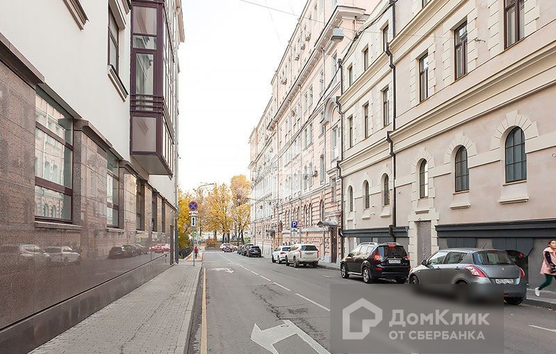 г. Москва, пер. Колобовский 1-й, д. 14-придомовая территория