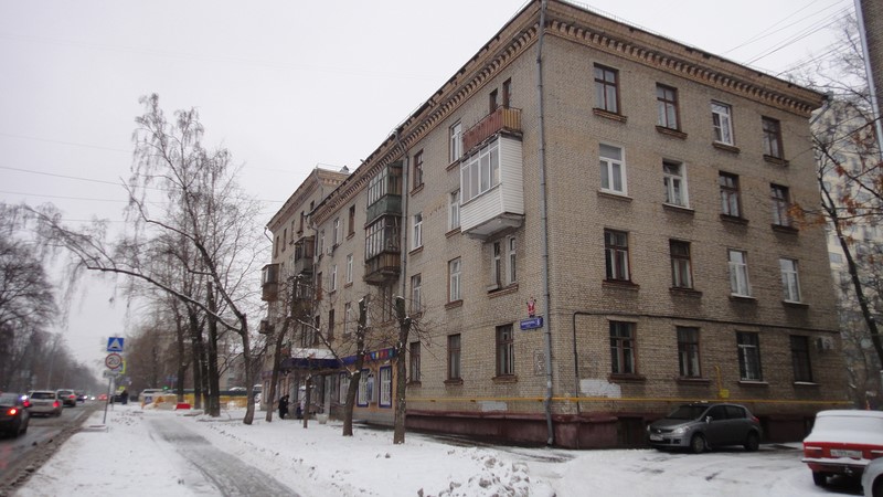 г. Москва, ул. Коминтерна, д. 8-фасад здания